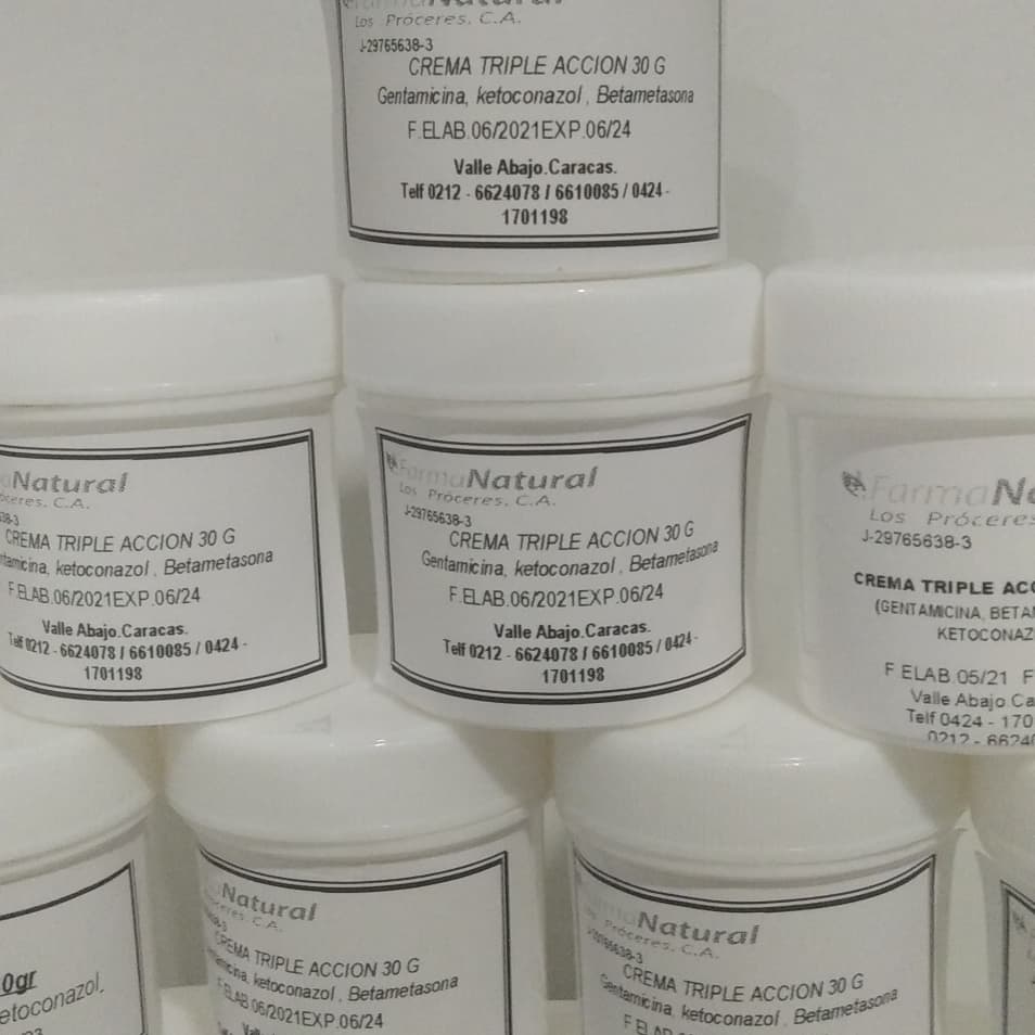 FarmanaturalLP's tweet photo. Buscabas Baycuten o algo similar? No busques más porque aquí en @FarmanaturalLP te lo tenemos.

Crema Triple Acción, elaborada aquí por nuestro personal altamente calificado.

#Farmacia #medicina #naturista #Caracas #SabadoDeGanarSeguidores #FelizSabado #Siguenos https://t.co/h59gkR09OS