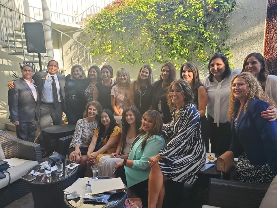 It was an honor for <a href="/ThrivingU/">ThrivingYOUniversity</a>  to sponsor the awards reception at the California Association of Latino Superintendents &amp; Administrators <a href="/CALSAfamilia/">CALSA</a>!  So fun to reconnect w/ old friends, make new ones, &amp; to just be in the presence of such passionate &amp; committed educators!!