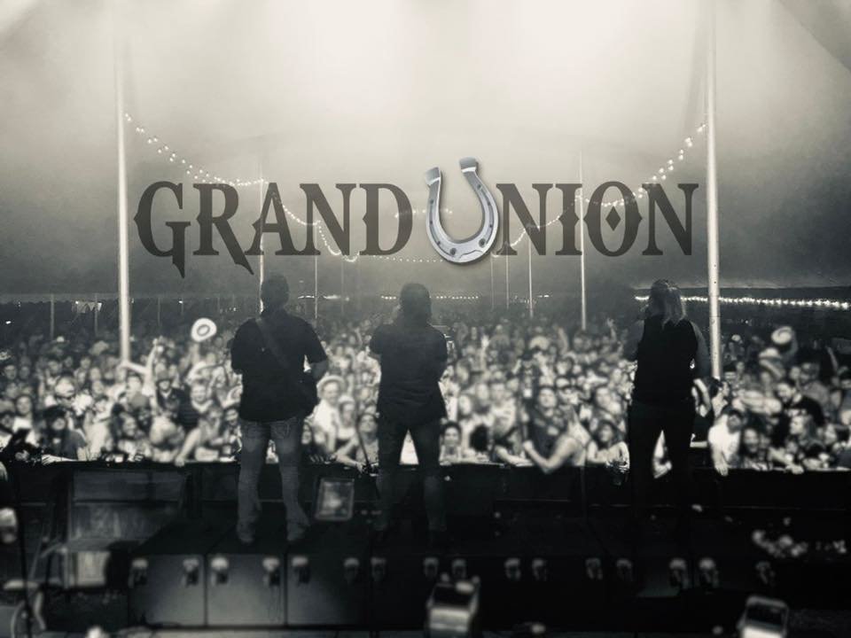 Music at the Hill is back for 2021! Join us July 28th for awesome country music from Grand Union! Visit the link below to get your tickets today!
heritagehillgb.org/event/music-at…