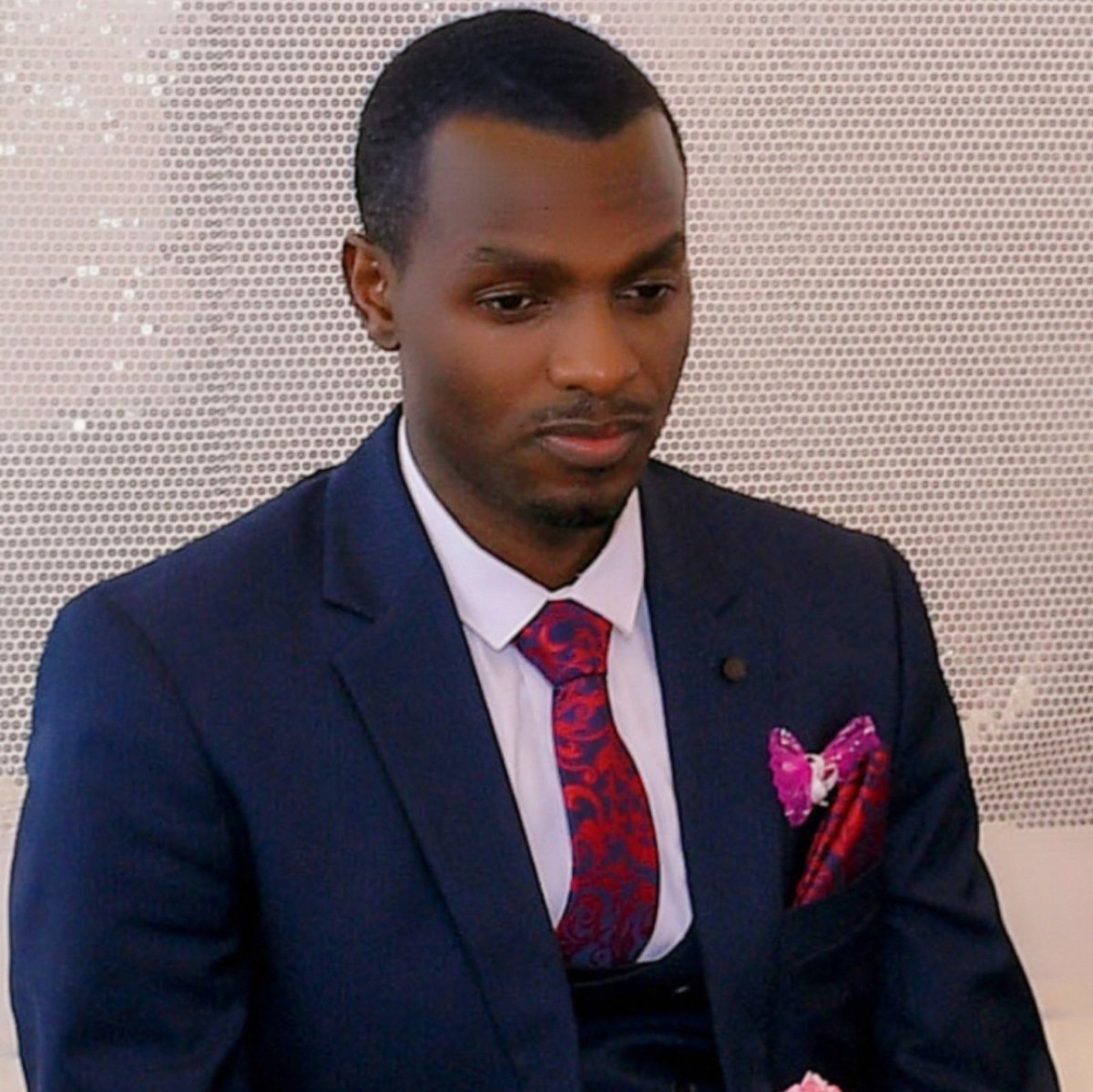 Asiingwire Geoffrey Jeff (stevegeof1) Twitter