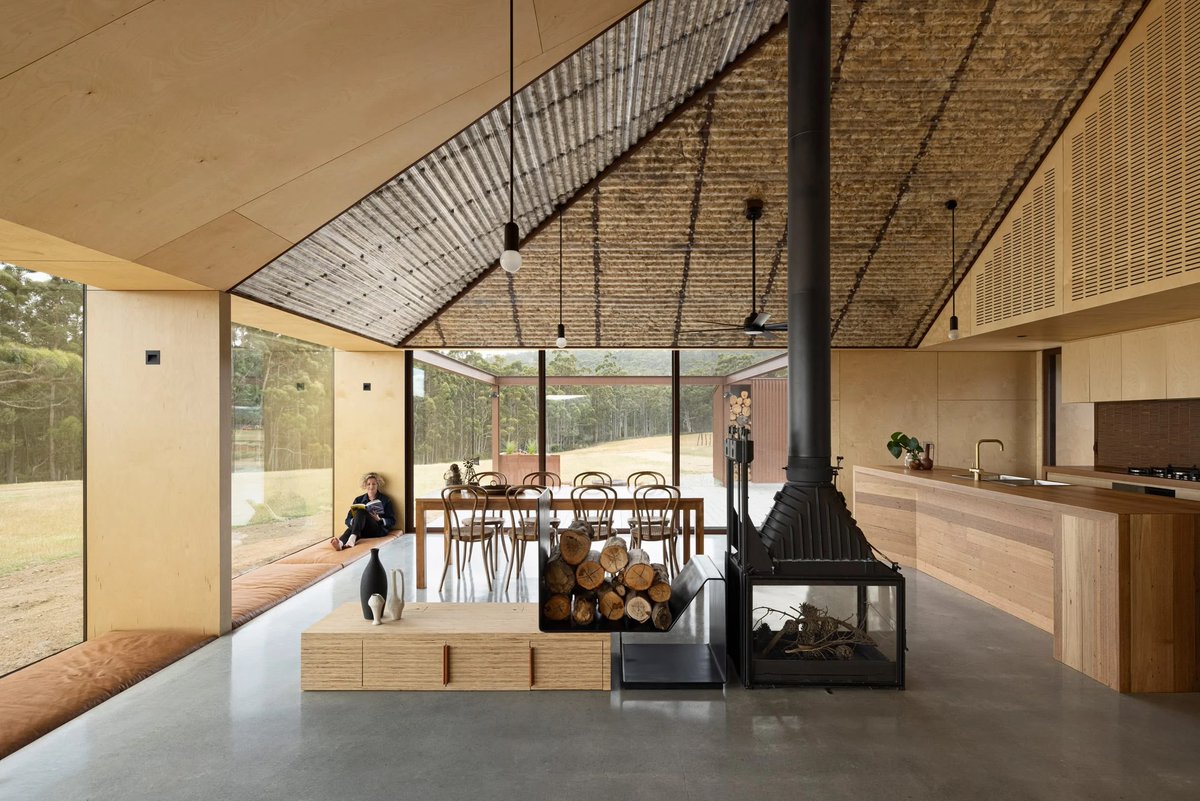 Dezeen tweet media