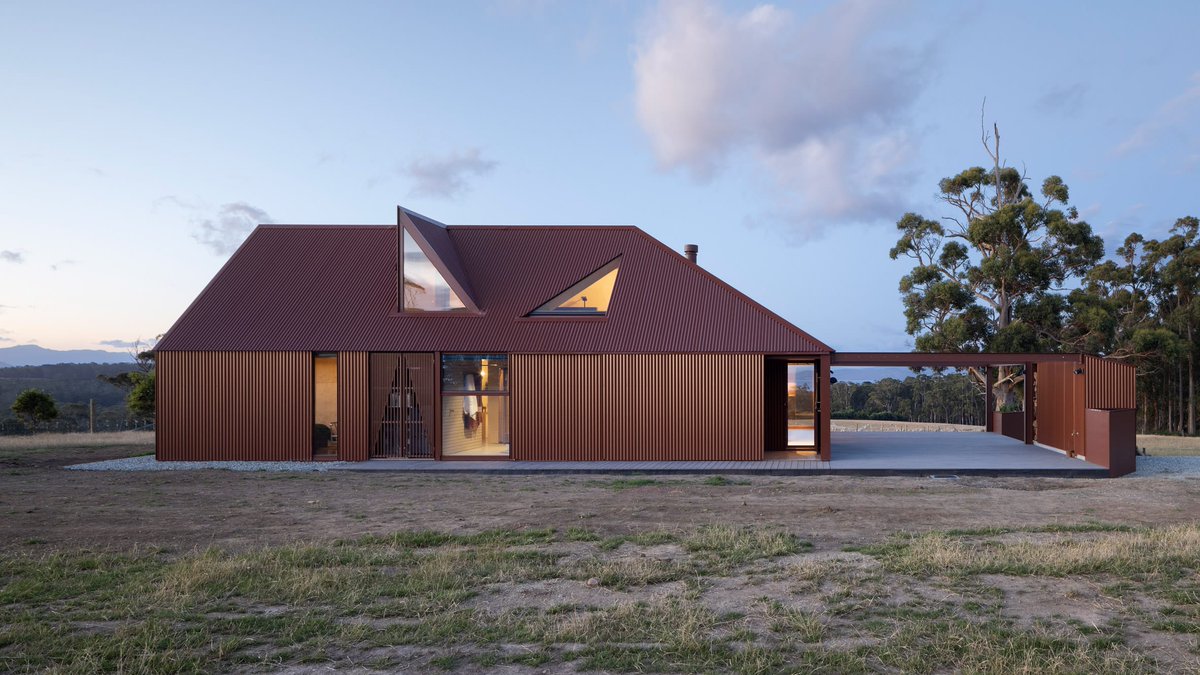 Dezeen tweet media
