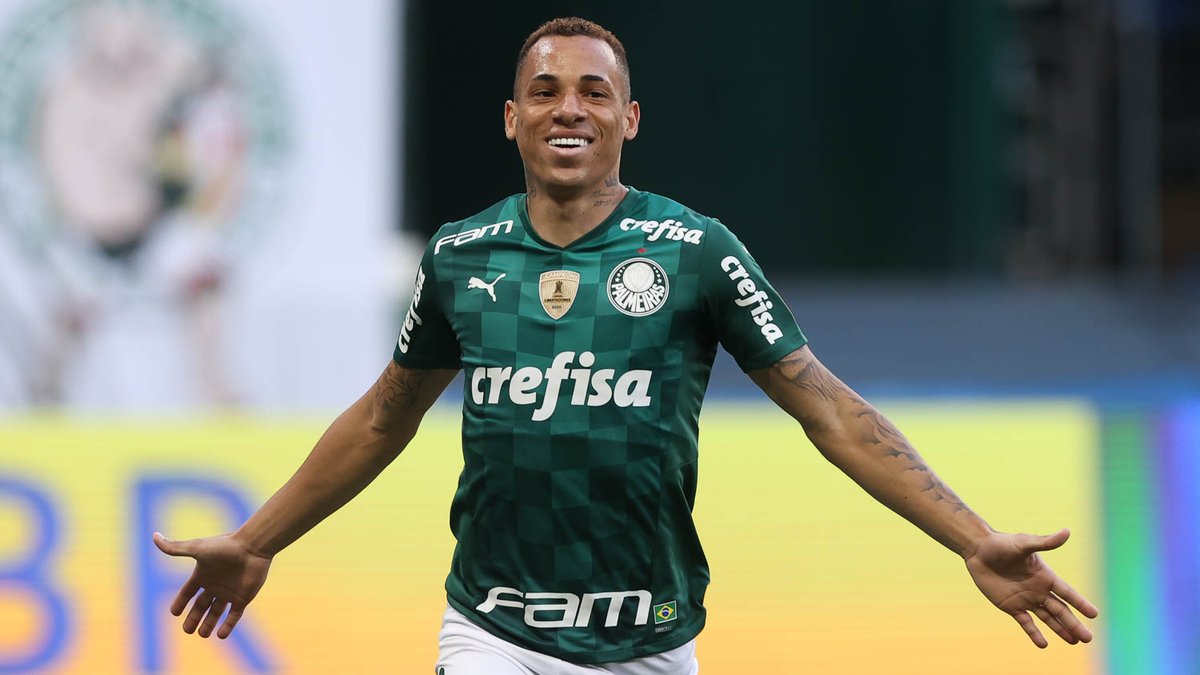 Palmeiras's tweet photo. Breno Lopes fazendo gol no Santos em um sábado à tarde? Tenho a impressão que já vi esse filme antes… 🤩⚽️

#PedeMúsica #PALxSAN 
#AvantiPalestra #JuntosNoBrasileirão https://t.co/cJJWiZELpK