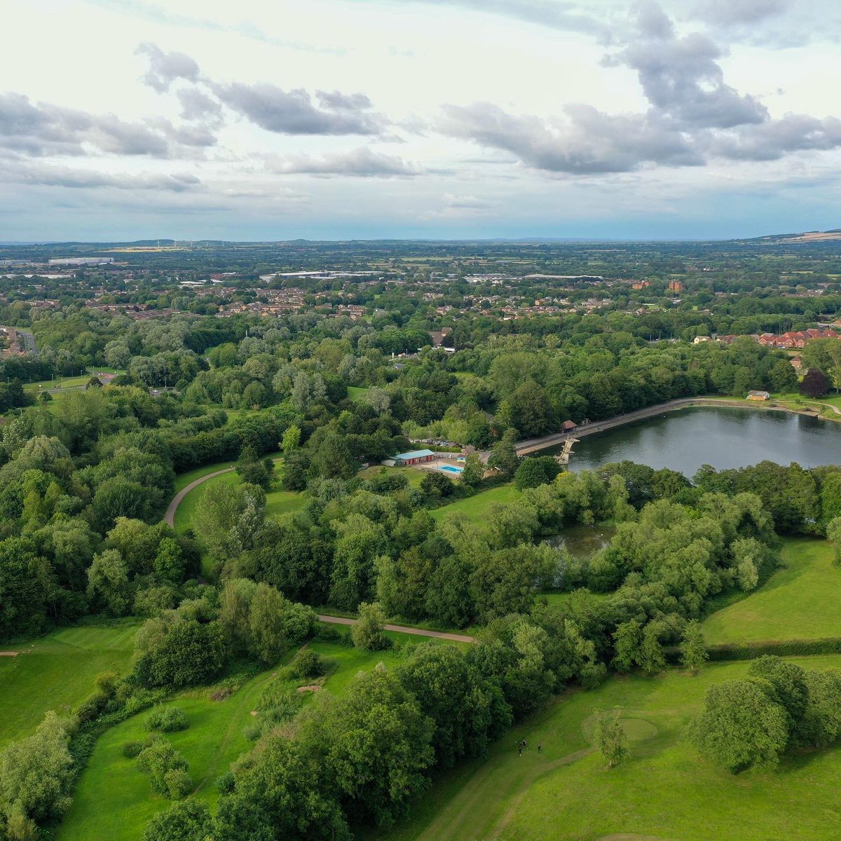 Magne_plays's tweet photo. Went out with the #drone the other day to get some flight hours, figured if get some shots while i was at it https://t.co/ImmWEV7EsY