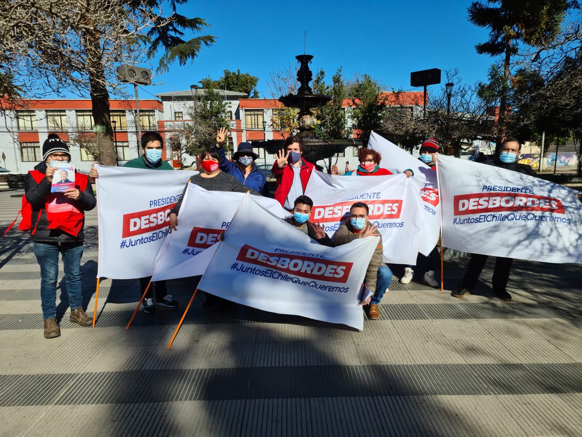 PRIMetro's tweet image. Nuestro candidato presidencial @desbordes junto a nuestro presidente @rcaramori en Antofagasta dando a conocer nuestras propuestas para el #chile que queremos, además estamos en distintos lugares del país #vota4 #desbordespresidente #juntosganamos