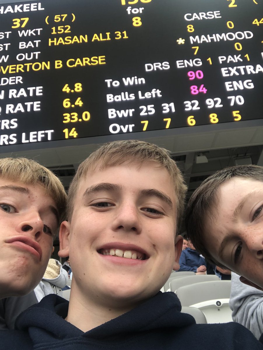 Happy ⁦<a href="/EalingCricket/">Ealing Cricket Club</a>⁩ u13 cricket team at Lords. Thanks for the tickets ⁦<a href="/cinchuk/">cinch</a>⁩