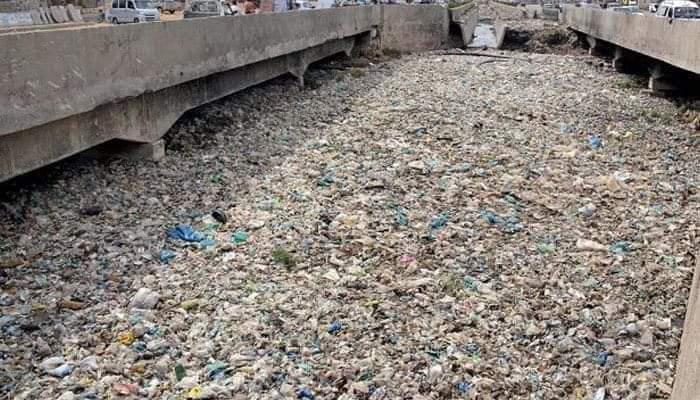 coolagh's tweet photo. Khi has been warned about urban flooding in this monsoon season. This guy ruling Sindh since 12yrs now, can’t even clean the gutter lines of Khi, can’t even provide electricity to Khi, can’t even provide water for Khi &amp; SAYING THAT HE’s ELIGIBLE TO RULE in PAKISTAN https://t.co/ubCIVgBz49