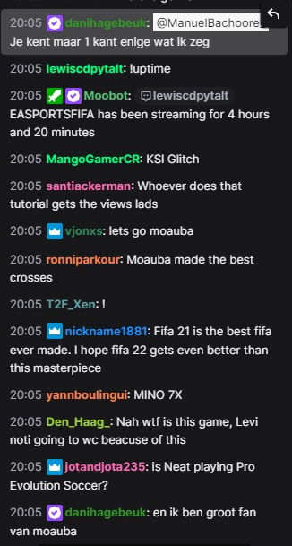 ManuelBachoore's tweet photo. We hebben hier te maken met de beste speler van Nederland die geschiedenis heeft geschreven door als enige 2 fut cups te winnen (uberhaupt een fut cup) die aan het spelen is voor een WK spot. Tijdens de game wordt er in de chat openbaar gejuicht voor de tegenstander.Ongeloofelijk https://t.co/7pXRGjHQfe