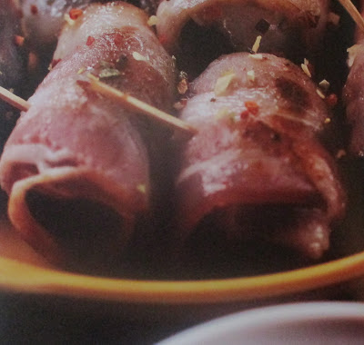 lechefpierre's tweet photo. Le Chef Pierre D'Iberville: Diablotins sautés (Amuse-gueules) https://t.co/2M8BdpuFXZ
#appéro #pruneaux #bacon #amusegueules #bouchées #recette #lechefpierre #chef #bonappetit #gourmet #foodie #epicure #5a7 https://t.co/eQfajF5QR9