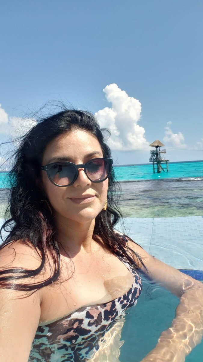 Edith10001's tweet photo. Getaway...#islamujeres https://t.co/9tjrcjDcfc