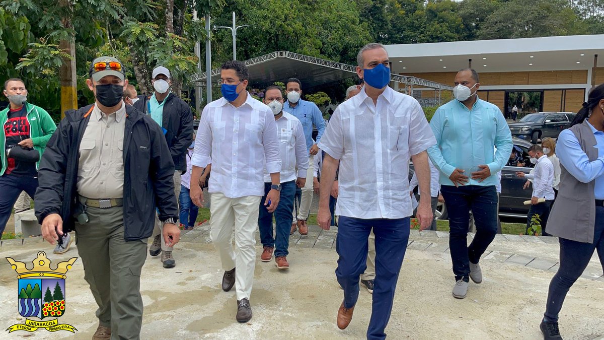 JuanCRoaL's tweet photo. Agradecidos por el apoyo que el Sr. Presidente @luisabinader está y seguirá dando a nuestra amada Jarabacoa, en el día de hoy, anunció nuevas obras para el municipio las cuales se incluirán en el Presupuesto 2022. Gracias del alma Presidente #EstamosCambiando #ElAlcaldeDeLaGente https://t.co/QZuBlblHGH