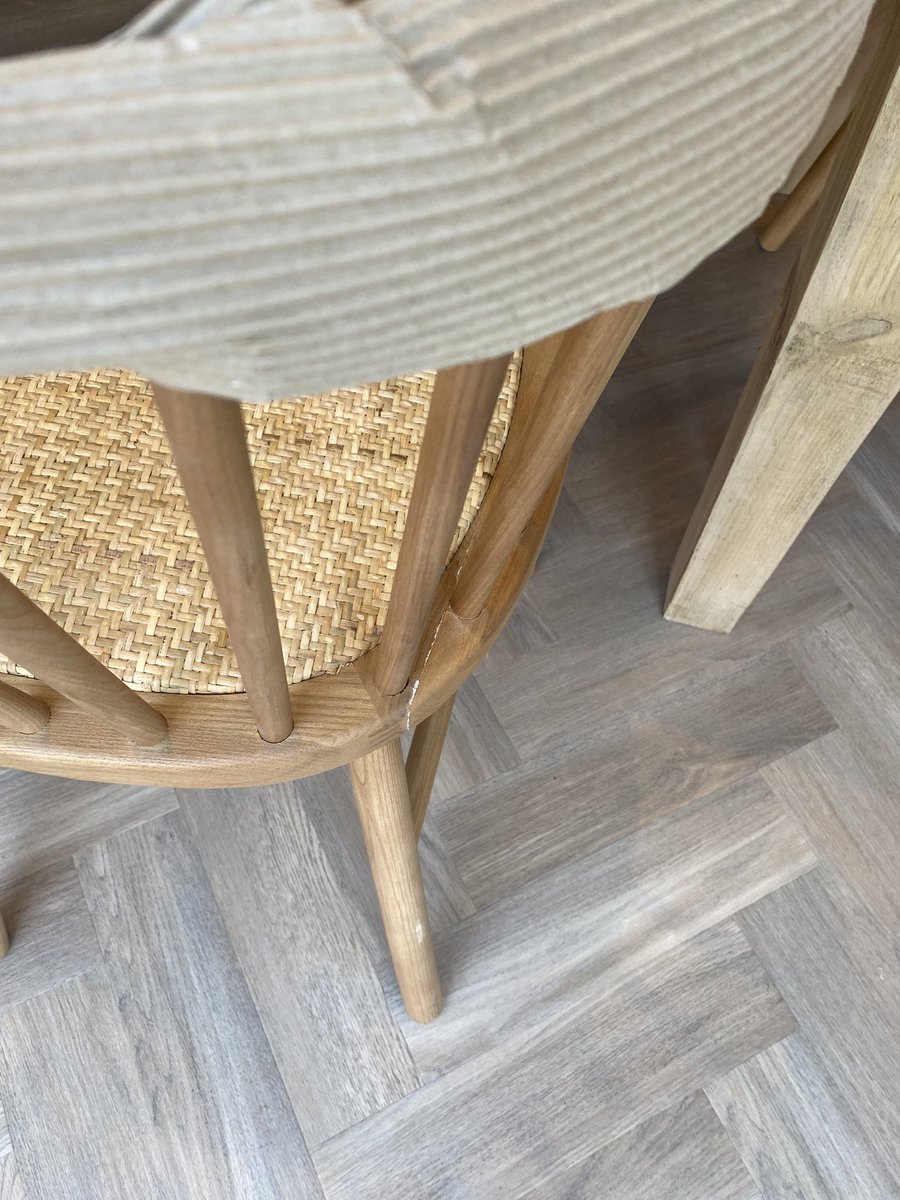 croftyjoshua's tweet photo. @ZARA_Care Hi we brought three chairs from you and 2 are faulty, one is broken and seems to be glued together and the other does not sit flush ORDER NO. 52115473823 https://t.co/1tAte5A2ZE