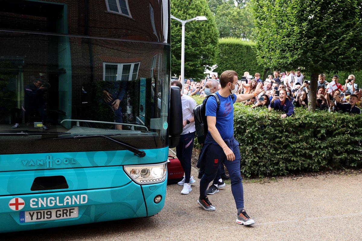 England tweet media