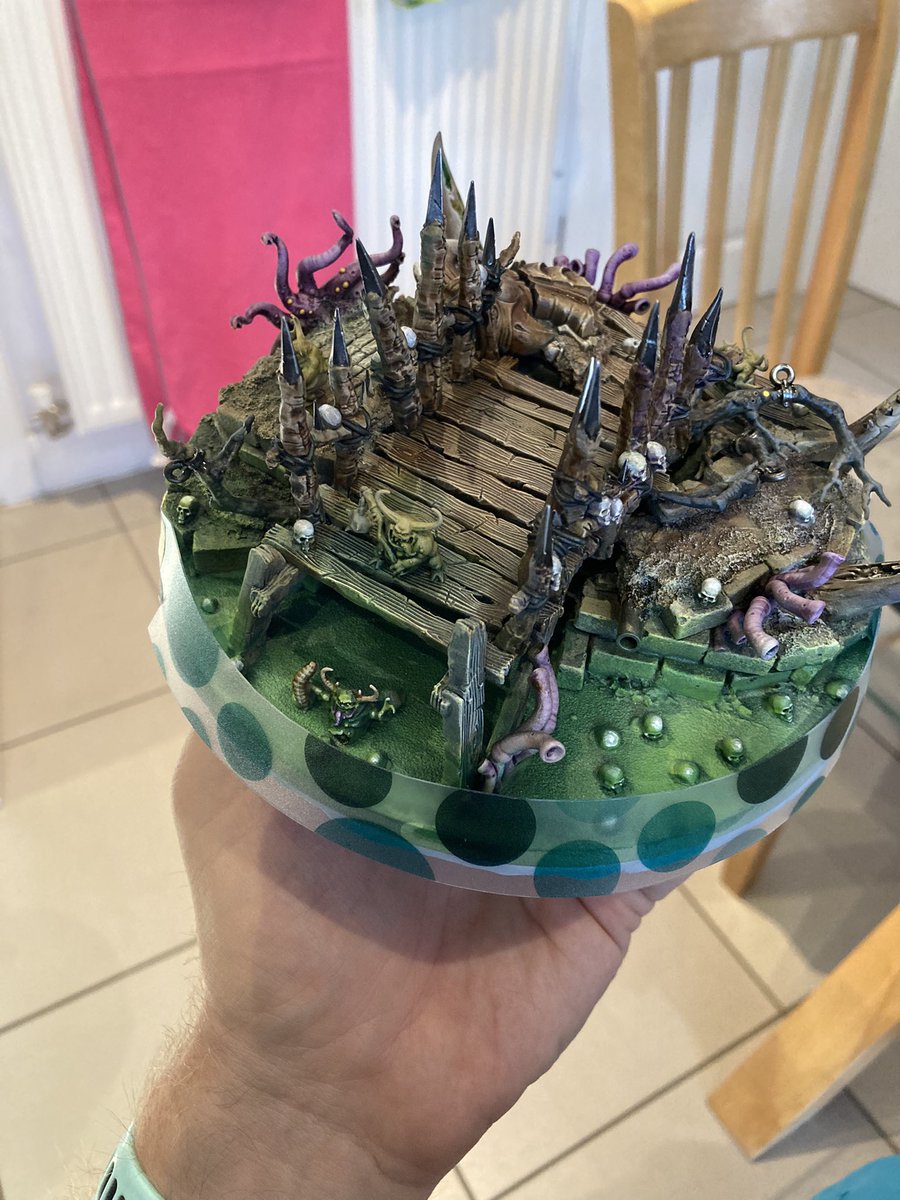 Stevewren's tweet image. Fully painted base - check! 
Confidence level in the sealing for preparation to pour resin - 25% (maybe….)