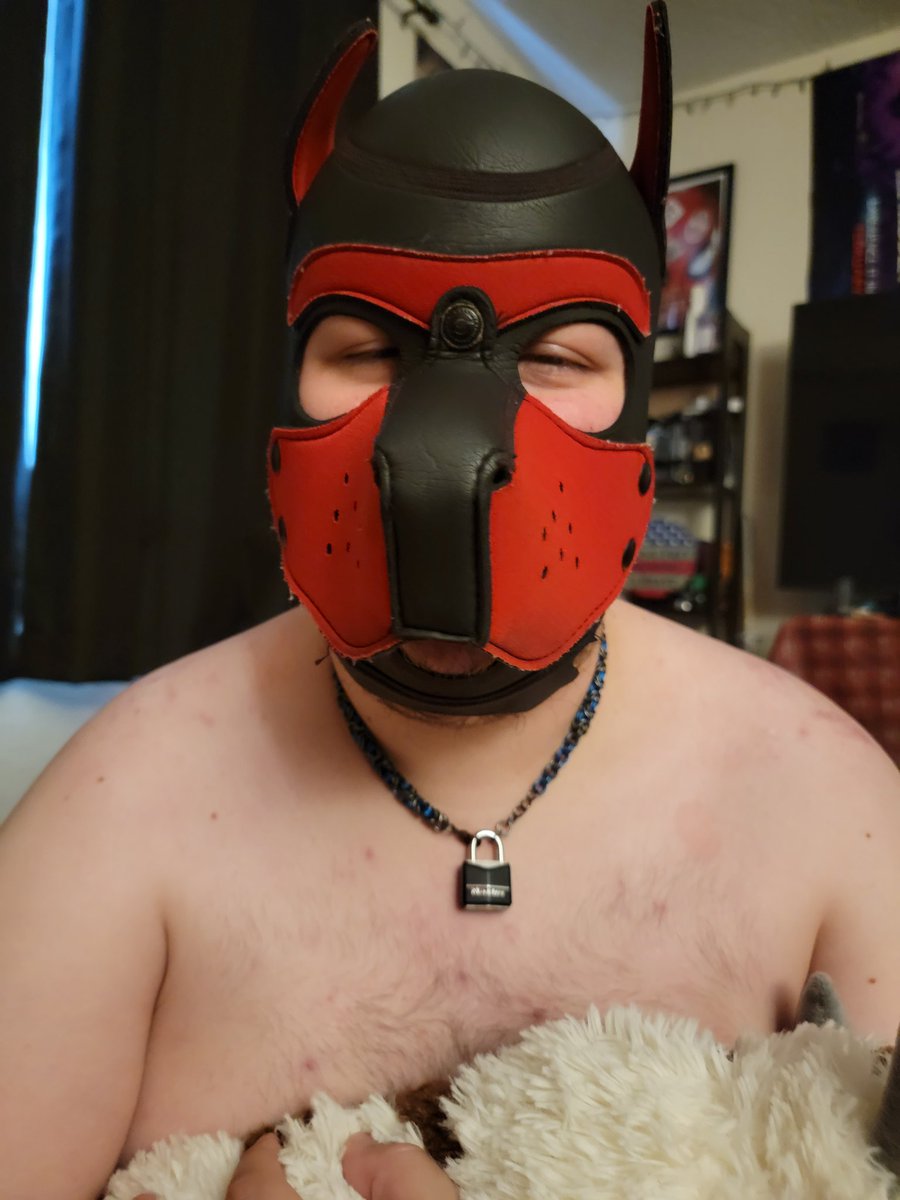 AlphaPupSalazar's tweet photo. Proud to say that my fiance/beta gave me the right to be his keyholder. I love this pup so much! He's such a good boy!
.
.
.
.
#pupplay #puppyplay #humanpet #collaredpup #puppykink #puptwitter #keyholder https://t.co/nH3CpYiId5