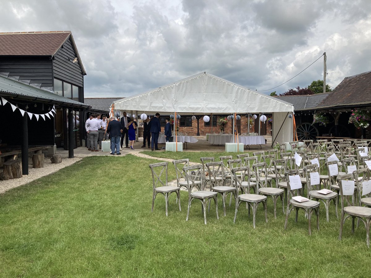KingsQuartet's tweet photo. Two lovely #weddings today @OverBarn Gloucester and  @HowCapleCourt Hereford https://t.co/B4bra2sRc5