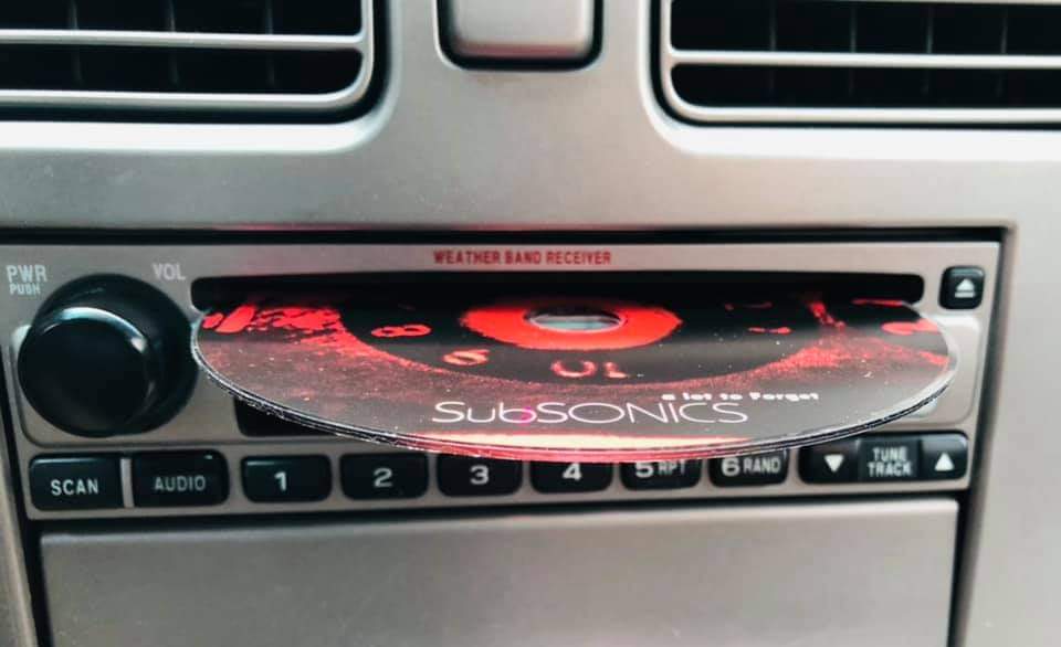SlovenlyRecs's tweet photo. #subsonics https://t.co/11BZJQ48NQ