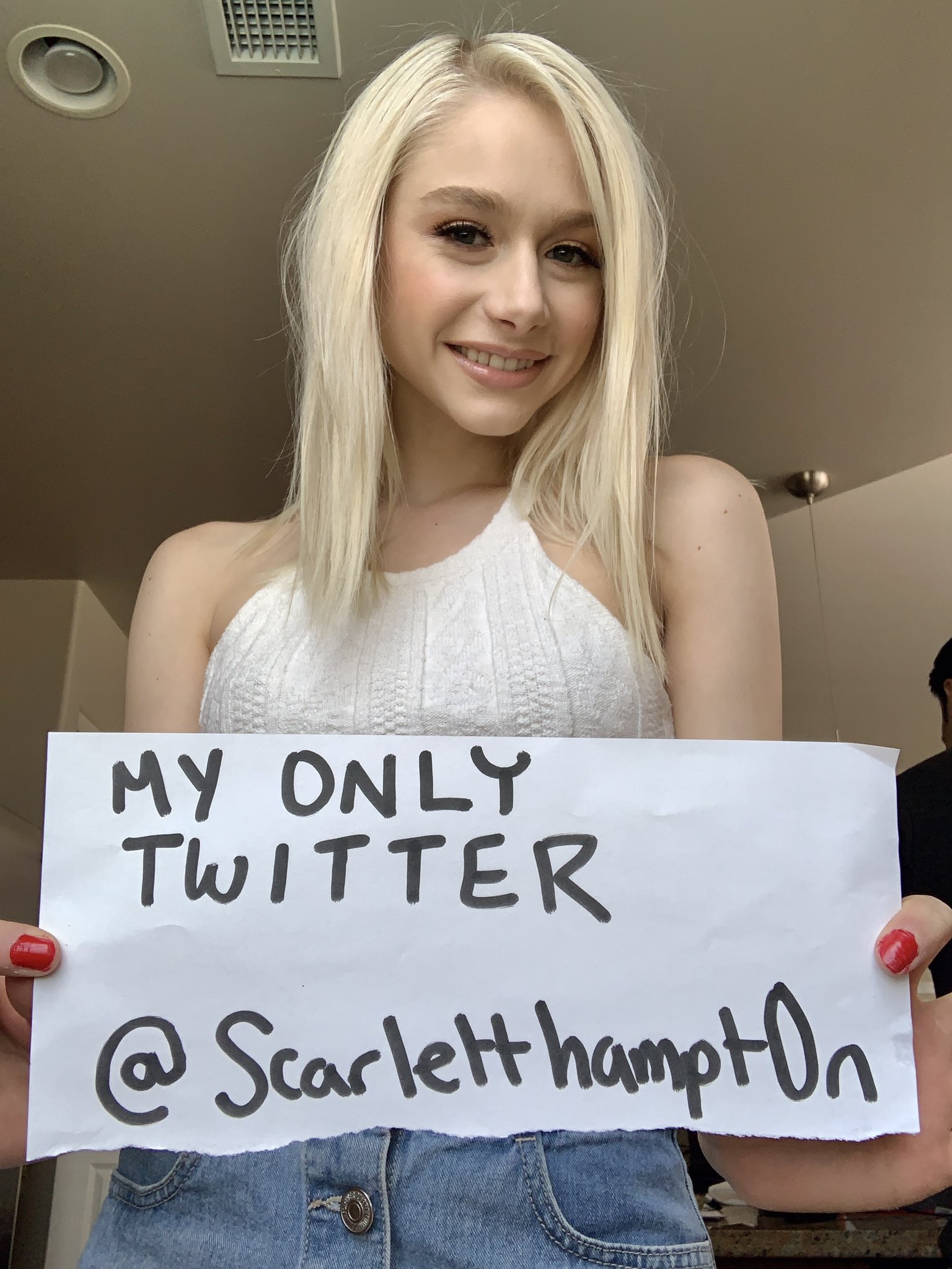 Scarlett Hampton on X: Hey everyone this is my only Twitter!♥️ my  Instagram is @scarletthamptonxo t.coXPBWUXSyh5  X
