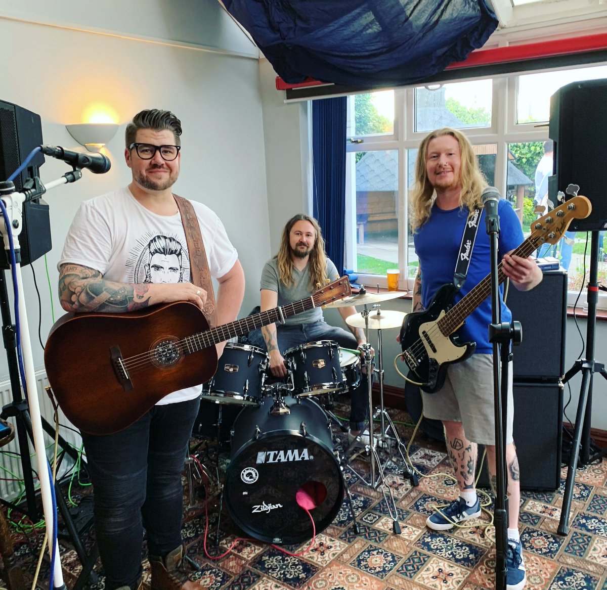 First set done at The Blue Boar in Eye, still time to come down for the second! And a big thanks again to Adam for filling in for us tonight! 🥁