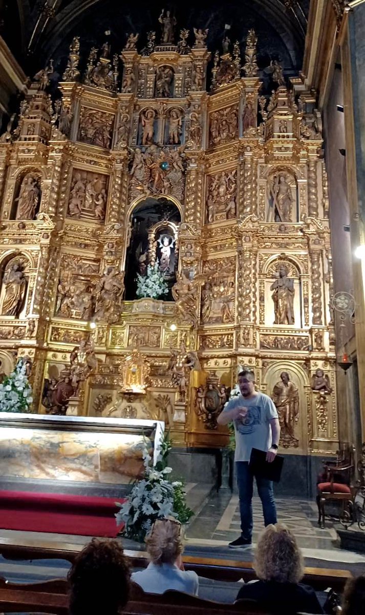 joanarimanyjuv's tweet image. Avui ha estat un veritable goig acompanyar gent de #Manlleu al santuari de la #Gleva i comentar-ne la seva història, tan propera a la ciutat. Fotos Marta Pujol @elterpuntnet @DIARIDEMANLLEU #devoció #religiositat