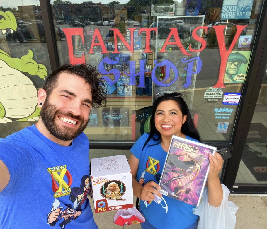 RESEARCH shopping! 
<a href="/Warpath_Dylan/">Warpath_Dylan</a> &amp; <a href="/TheRedQueenOfX/">Regina</a> 

#xtwitter