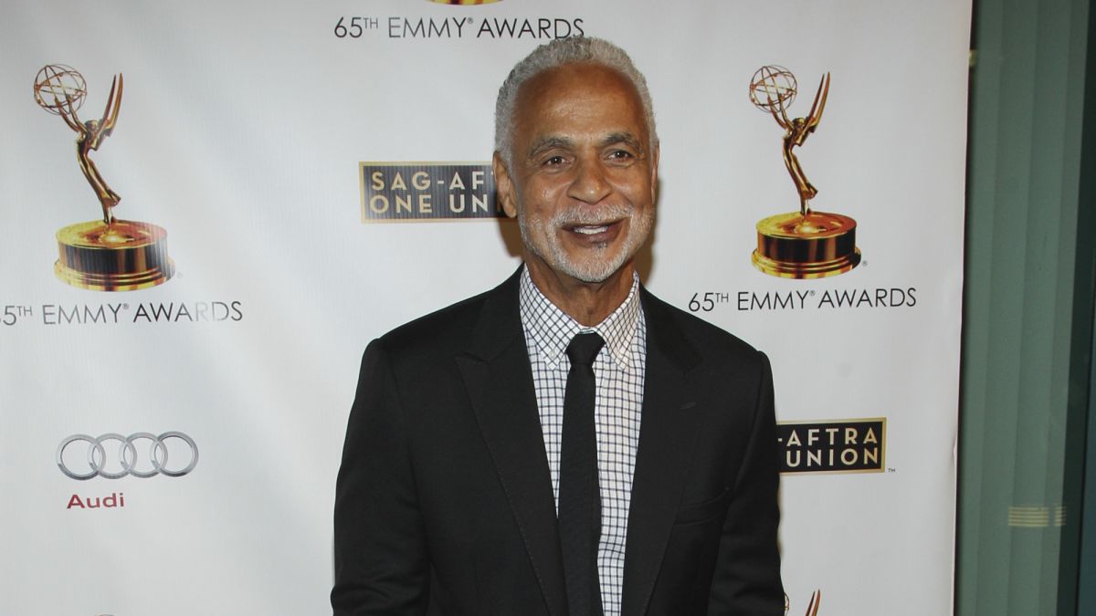 Happy Birthday to the late Ron Glass!!! 