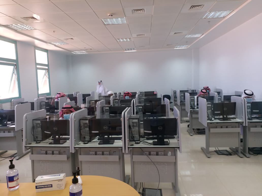 كلية المجتمع بطبرجل Tabauniv Twitter