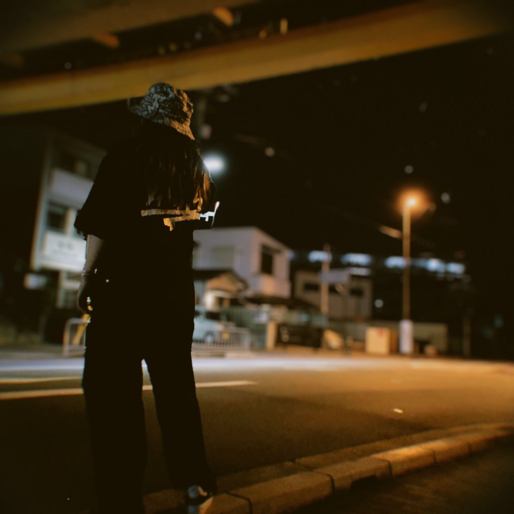 Days ストリート系 Original Brand En Twitter 夜間撮影もたまにはいいね Big Logo エモい エモ写 ストリート ストリートファッション ストリートブランド 夜間撮影 オーバーサイズ Tシャツ T Co Tgspbdojns Twitter
