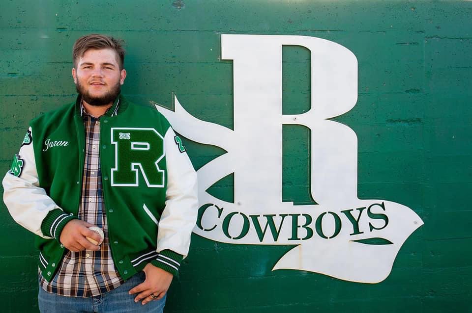 Congratulations to Jaron Braz who was selected to the West Sequoia 1st Team All League!