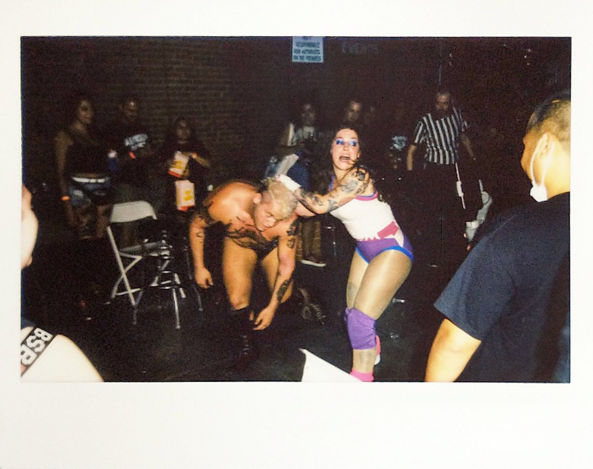 photoproctor's tweet photo. ⚡☠️ @Delilah_Doom vs. @THEonlyMVYoung 
@HeavyMetalPro #PowerBlood #ManHellYeahMan https://t.co/qWrKcOkxoY