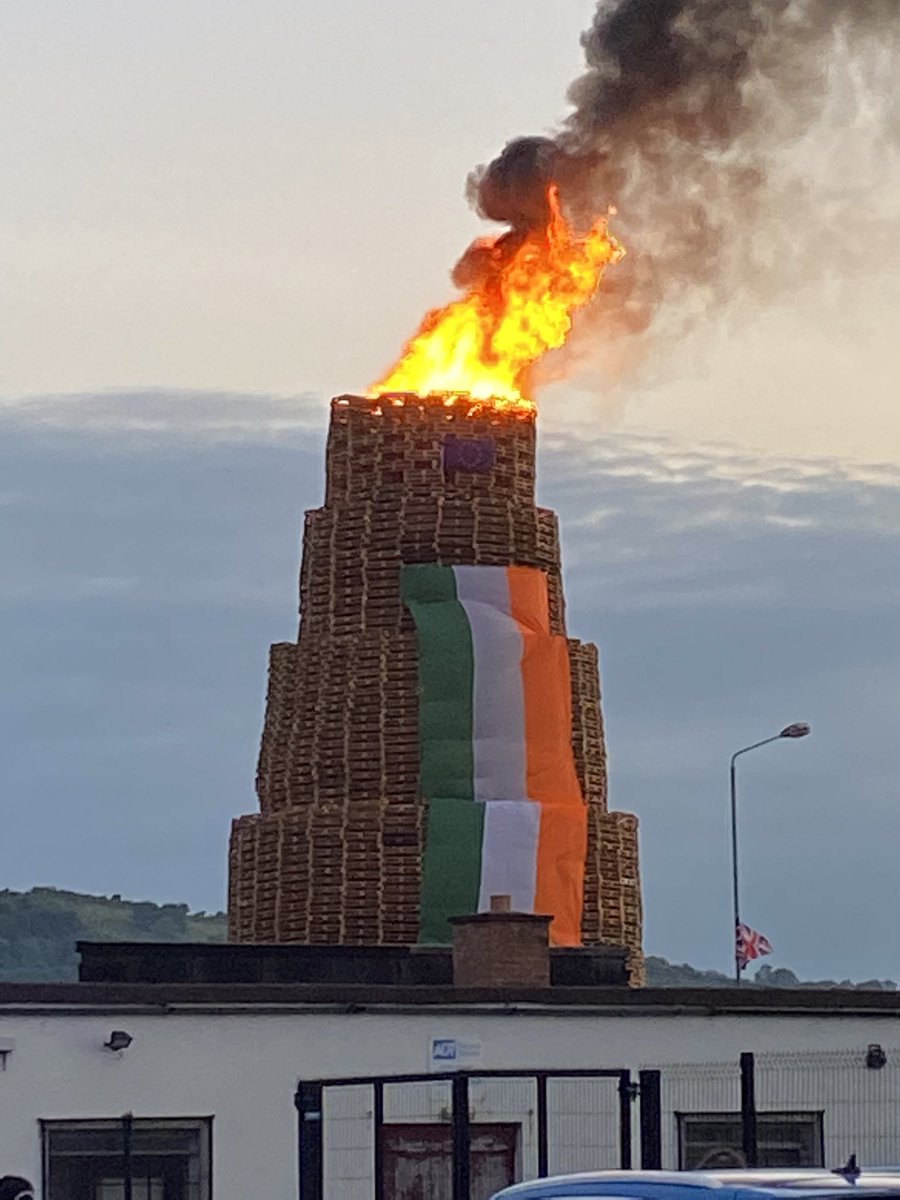 Jamie Bryson tweet media