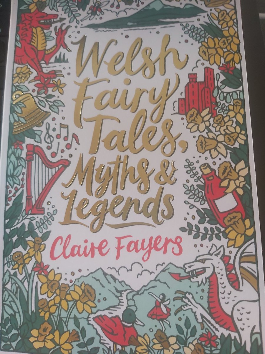 Last week I read Welsh tales to my class (in Dagenham) during Whole class reading and they loved them. The boys have asked for more so I've bought this book by @ClaireFayers.  I can't wait to read it to them next week #readingrocks #edutwitter #mabinogion #lovewales