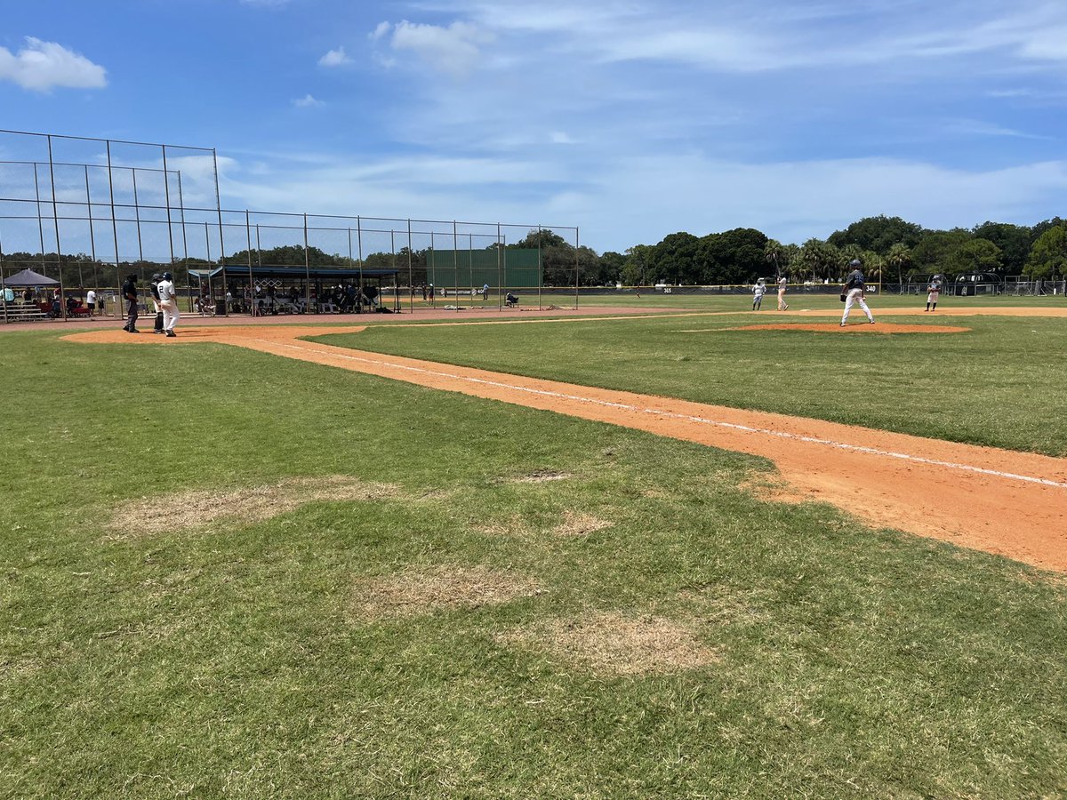 Great Day for 18u Fedrick today! 6-1 win in game one as Mike Tietz throws a CG on 66 pitches. The boys turned around in Game 2 and won 8-0 as @PGavonSummers also tosses a CG on 66 pitches! Get ready for Monday at the @BaseballCityFL World Series! #TIC #CrusadersBaseball