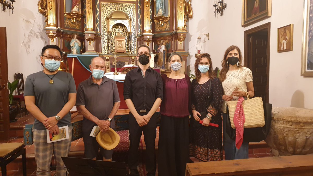 Con el agradable público de Olmeda, qué pueblo tan bonito, qué iglesia tan ideal, gracias <a href="/_pepemompean/">Pepe Mompeán</a> <a href="/ComunidadMadrid/">Comunidad de Madrid</a> #Olmeda de las fuentes. #Bach #violadagamba #clave