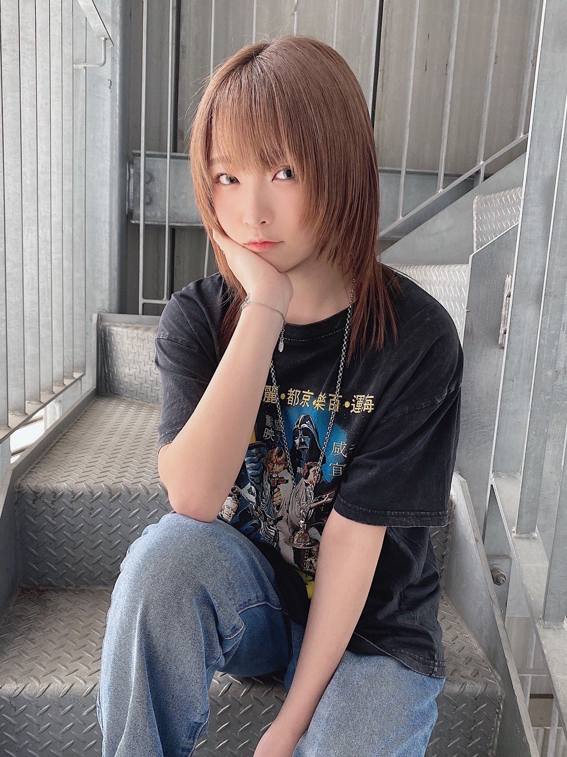 長沼彰憲 ウルフ美容師 ショート ボブ ハイトーンカラー 最近はストレートも人気 ウルフボブ ショートウルフ ミディアムウルフ ウルフヘア ウルフ ウルフショート ケアブリーチ Uverworld Bish アイナジエンド インナーカラー ミニウルフ