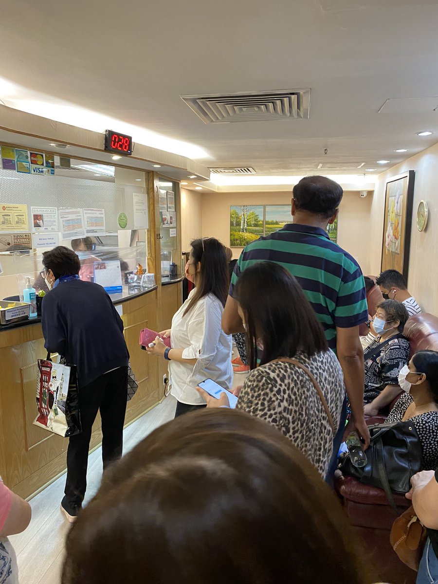 monayeung's tweet photo. Busy morning at PathLab, let’s see how much COVID-19 antibody I have 💪🏼💪🏼💪🏼 #HKTwitterGetsVaxxed #tripperhead #FullyVaccinated https://t.co/I7elBNMWgA