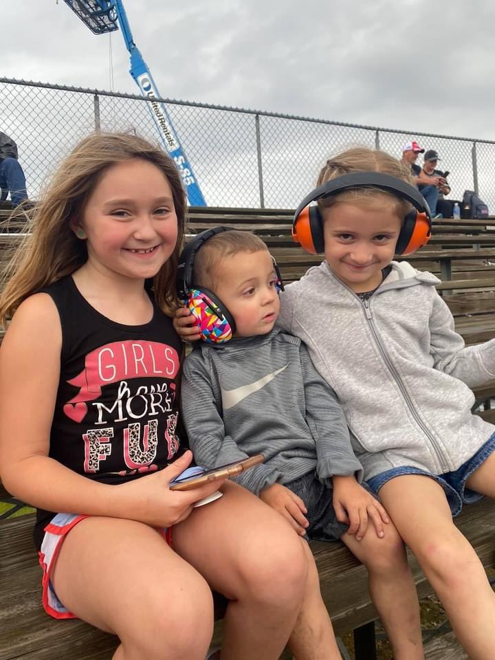 Mike McIntire Jr. tweet media