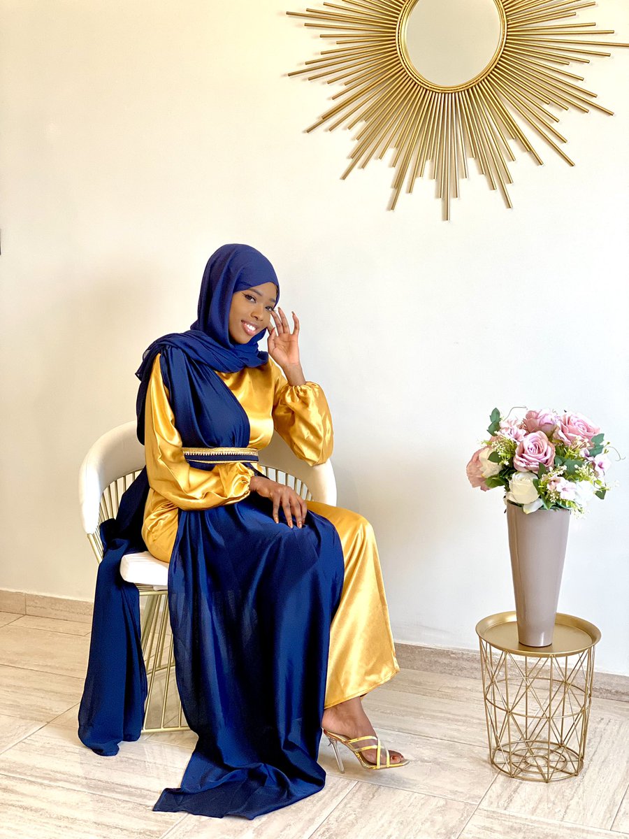 antuss_officiel's tweet photo. HAJAR dress✨
pour vous sublimer lors de vos cérémonies 
prix 🏷 || 40.000F ||60€|| 73$
Tel: 773871010 
https://t.co/TE8eMGTek1
All size , worldwide shipping 🌎 https://t.co/N6kDbJLMfI