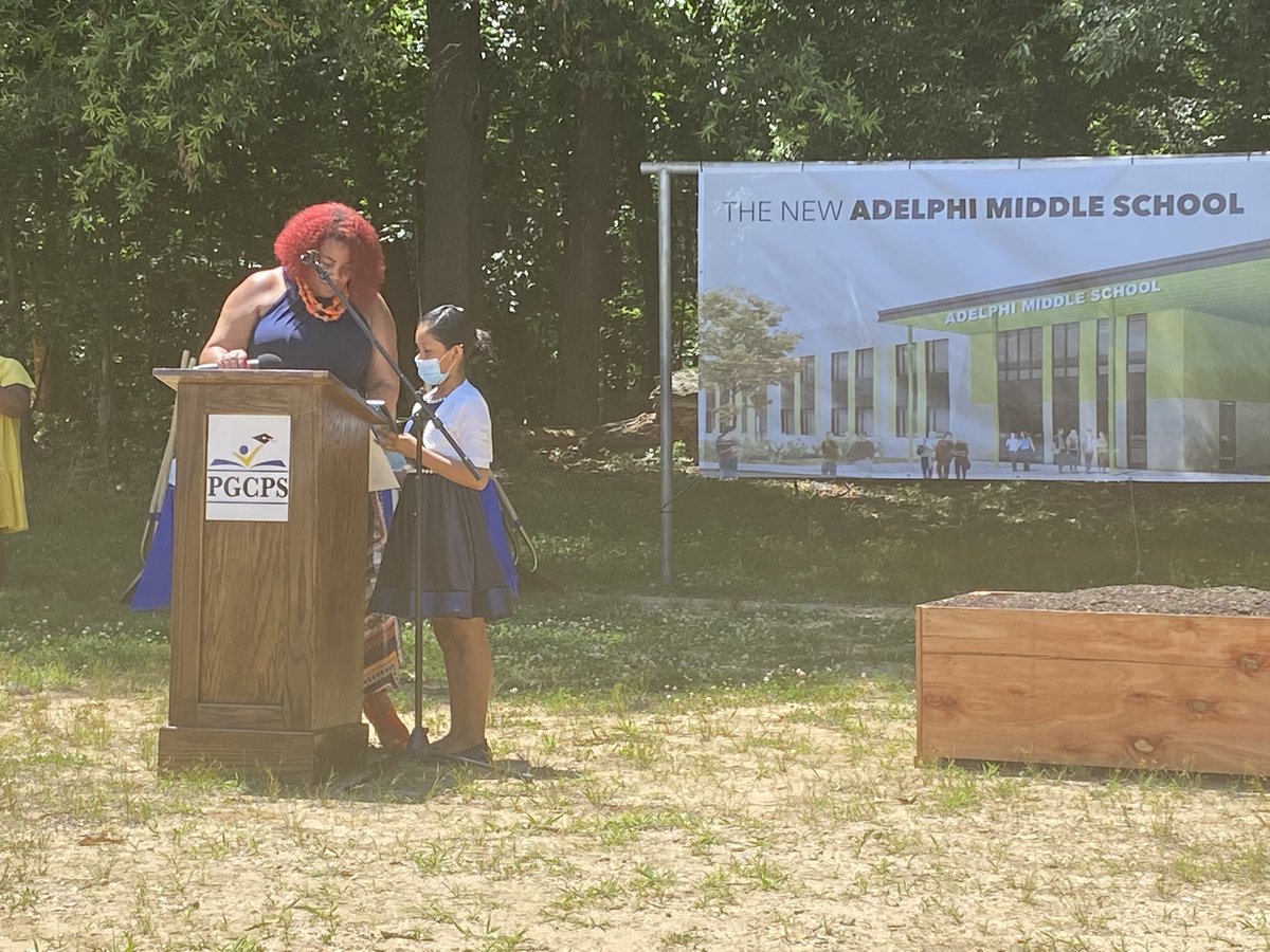 pam4pgcps's tweet photo. The @pgcps New Adelphi Middle broke ground today! While we say hello to 1,200 new MS seats in two years, we also say goodbye to the Adelphi Elem building that holds so many cherished memories for students and staff. Thank you Principal Hill and student Dulce for your remarks! https://t.co/1zpLw7xR76