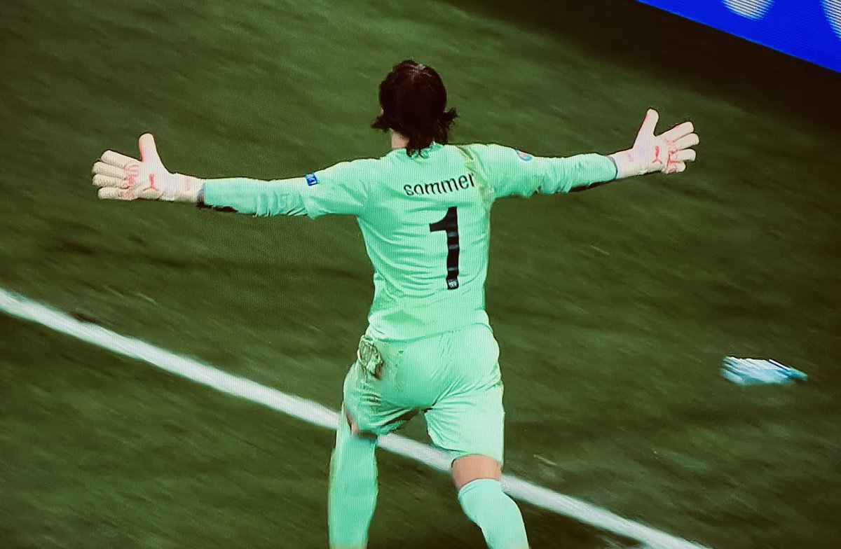 GKUnion's tweet image. 🎶 Sommer lovin’, had me a blast 🎶

Yes, Yann. Yes. 🇨🇭 #FRASUI