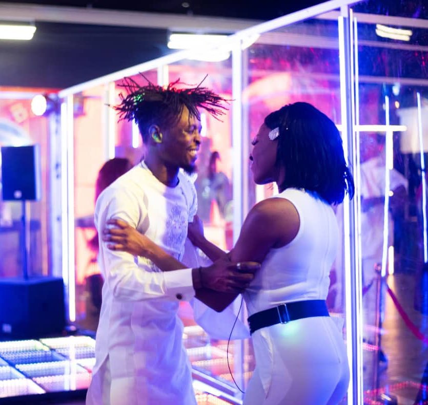 FavorGrace90's tweet photo. If you want to come for these two, you better come correct or they will end up making you look like a fool..Intelligent Duo. Laycon and Vee ❤️❤️ #BBNaijaReunion https://t.co/N8pGtTCYLe