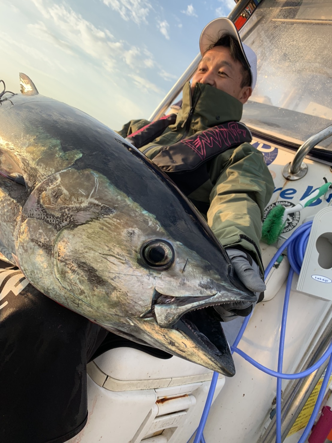 U なせり マグロキャスティング 今年もマグロキャスティング熱いですね 釣り 海釣り 船釣り キャスティング メロン屋工房 サーチポップ T Co Q7ayf1yq0p Twitter U なせり マグロキャスティング 今年もマグロキャスティング熱いですね 釣り 海釣り 船釣り キャスティング メロン屋工房 サーチポップ T Co Q7ayf1yq0p Twitter