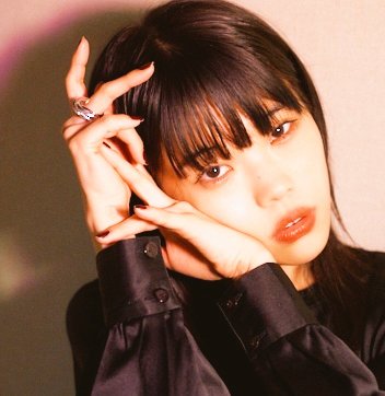 take0902__bish's tweet photo. おはようござアイナさん。
取るぞ！行くぞ！何としても！
…と願ってみる😂w
#BiSHTBS7 https://t.co/mRVilhsOMi