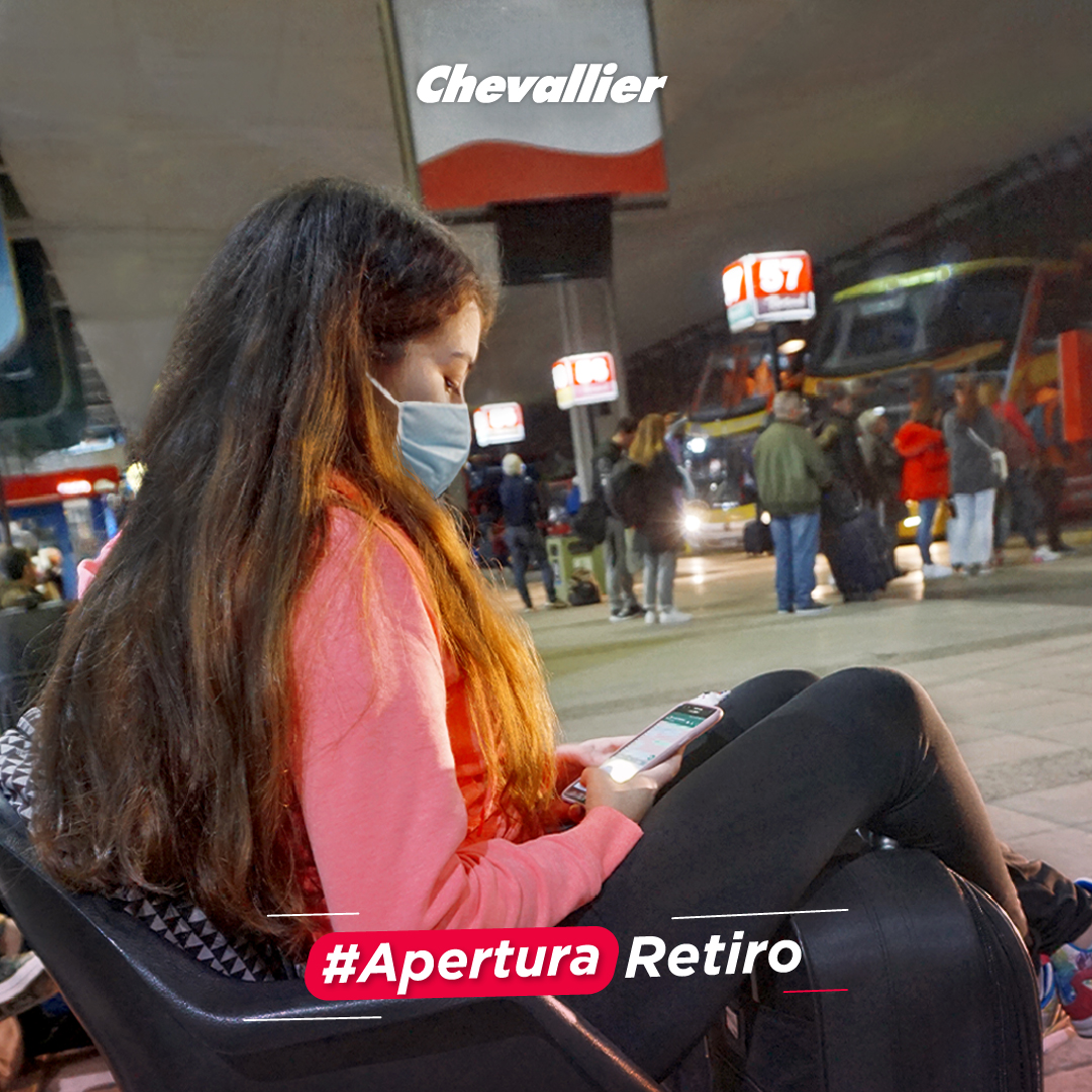 Nuevachevallier's tweet photo. 🥳¡Volvemos a operar en Retiro!🚌
😀Porque lo pediste! Estaremos de nuevo con salidas y llegadas a la Terminal de Retiro a partir de éste Jueves 1 de Julio.🔥
¡Sigamos viajando responsablemente!😷
#Chevallier #AperturaDeRetiro #TerminalRetiro #ViajaSeguro https://t.co/NBKdIcwsUT