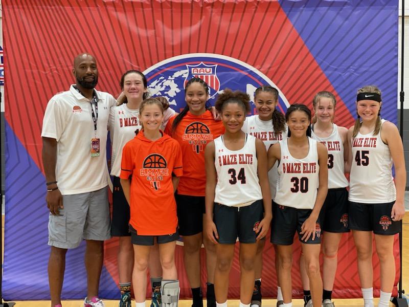 Champs BABY!!  <a href="/BMazeElite/">B. MAZE ELITE AAU</a>