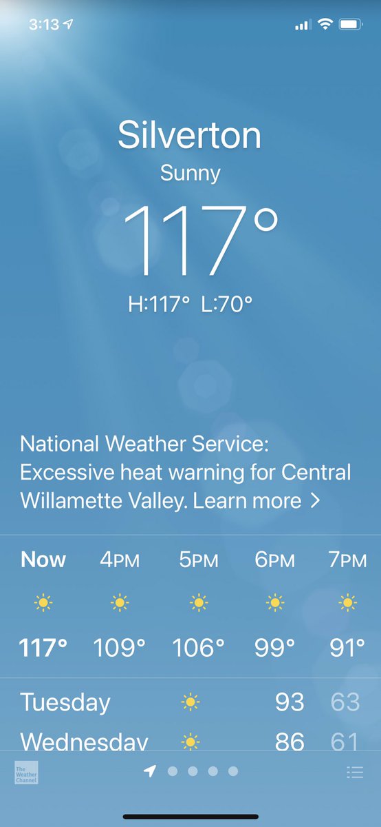 HolliLonge's tweet photo. We come to Oregon in the summer to get away from heat. Not so much this year! #recordheat #3daysinarow #hothothot #itiscoolerinNebraska https://t.co/lG43CtP15I