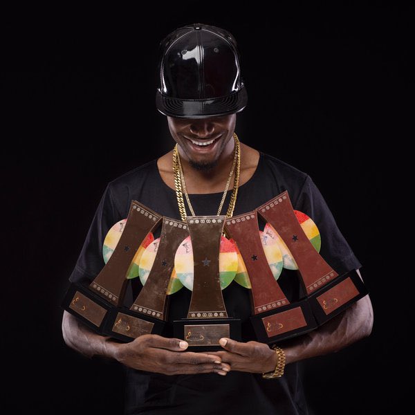 worldbrain1's tweet photo. @ELgh_ happy bday young Lomi #kaalu #kaabuAme #shelele #koko #miNabopo #kWac etc hitz maker😍😍😍🐐🐐 https://t.co/tltZNunXgY