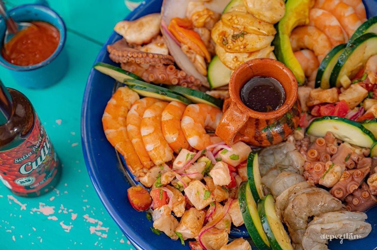 infotepoz's tweet photo. Recomendaciones donde disfrutar una deliciosa comida en Tepoztlán ❤🤭🤤
#tepeztlan #terrazatepoztlan #terrazayecapixtla #laceiba #tepozteca #lacueva #rustique #amolacomida #tepoztlanmorelos https://t.co/3UjQxYA8Z4