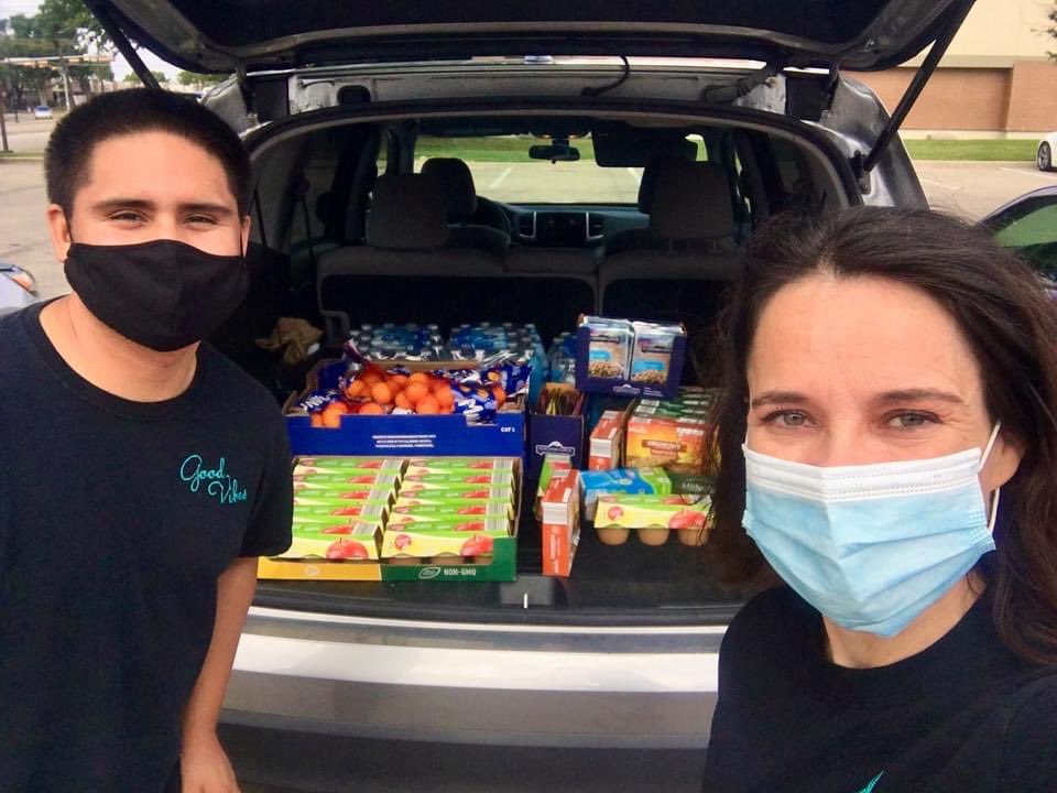 31tule's tweet photo. Kicked off things this past weekend at Good vibes and created 74 meals for the hungry! We’re always looking for people with a desire to serve their community, as well as anyone interested in joining our family! Stay tuned, more events happening soon! #feedthecity #GoodVibes https://t.co/Gmio7YC9KH
