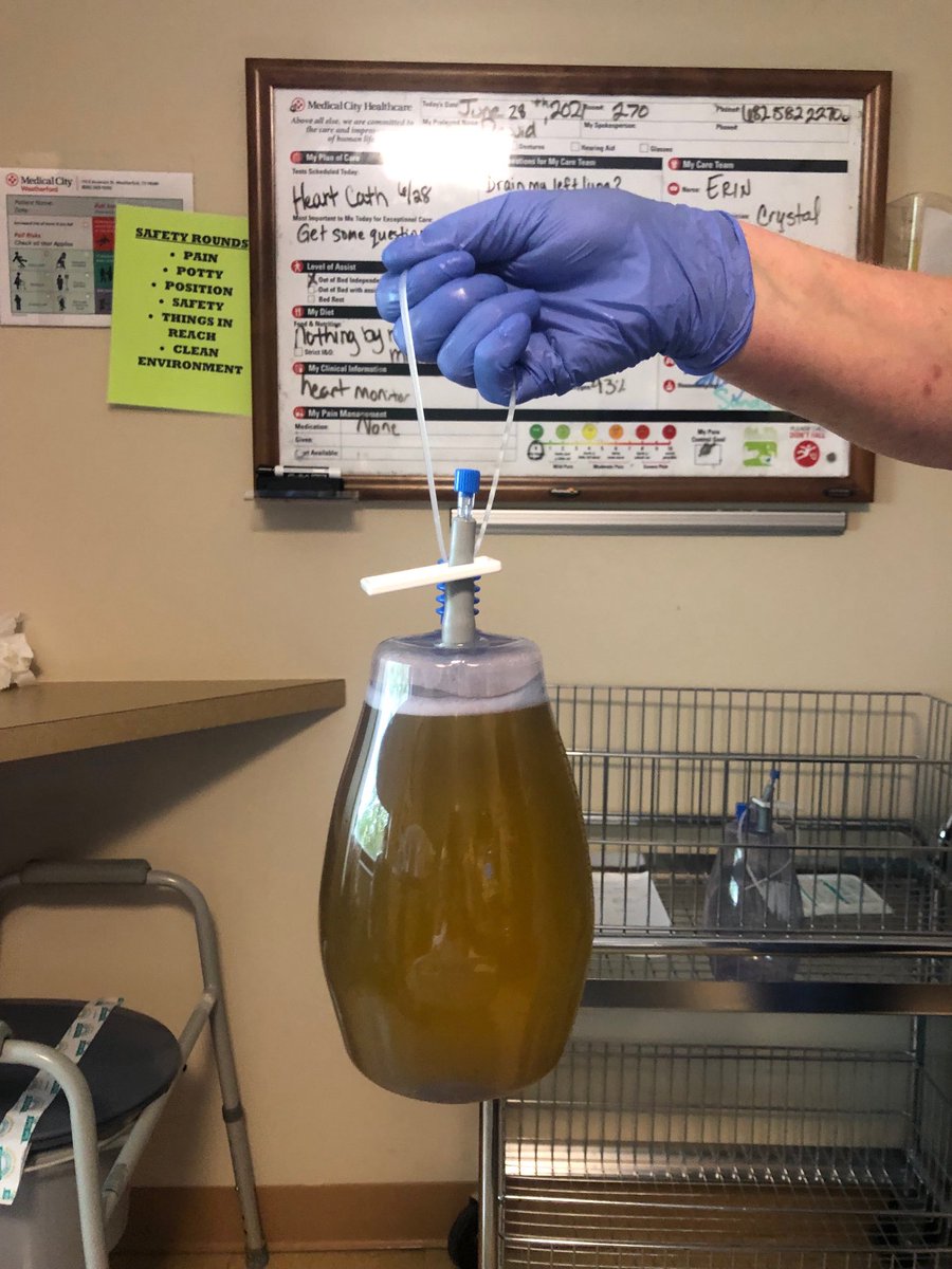 superdaveoz45's tweet photo. This is what doctor was able to remove from my left lung. 1 1/4 litre!!! https://t.co/SNh54czWji